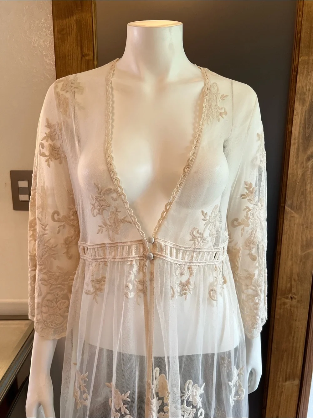 Torrid Mesh Embroidered Duster Kimono Ivory 00 M L 10 - Picture 3 of 15